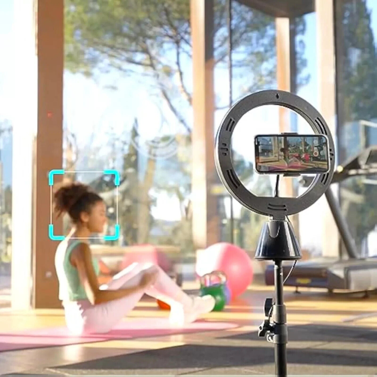 10 Zoll LED Ringlicht mit Stativ & Motion Tracking | Komplett-Set für TikTok, YouTube & Selfies | Smartes Videomaker Set mit Fernbedienung & Greenscreen