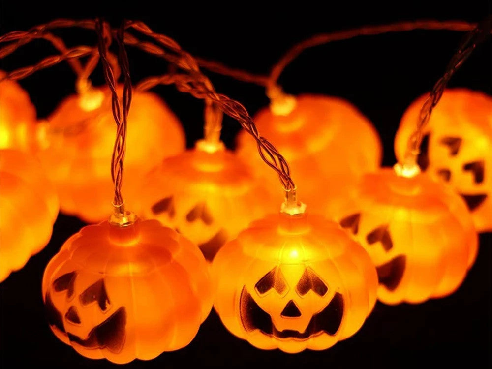 Halloween Party Deko 🎃 Kürbis Lichterkette 10 LED 200cm Warmlicht Hängend 👻