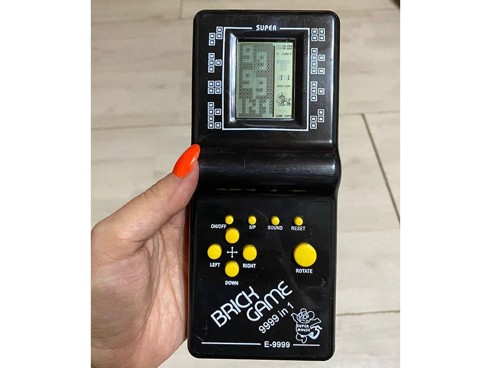 Retro Handheld Spielkonsole 9999 Spiele 90er Nostalgie Brick Game