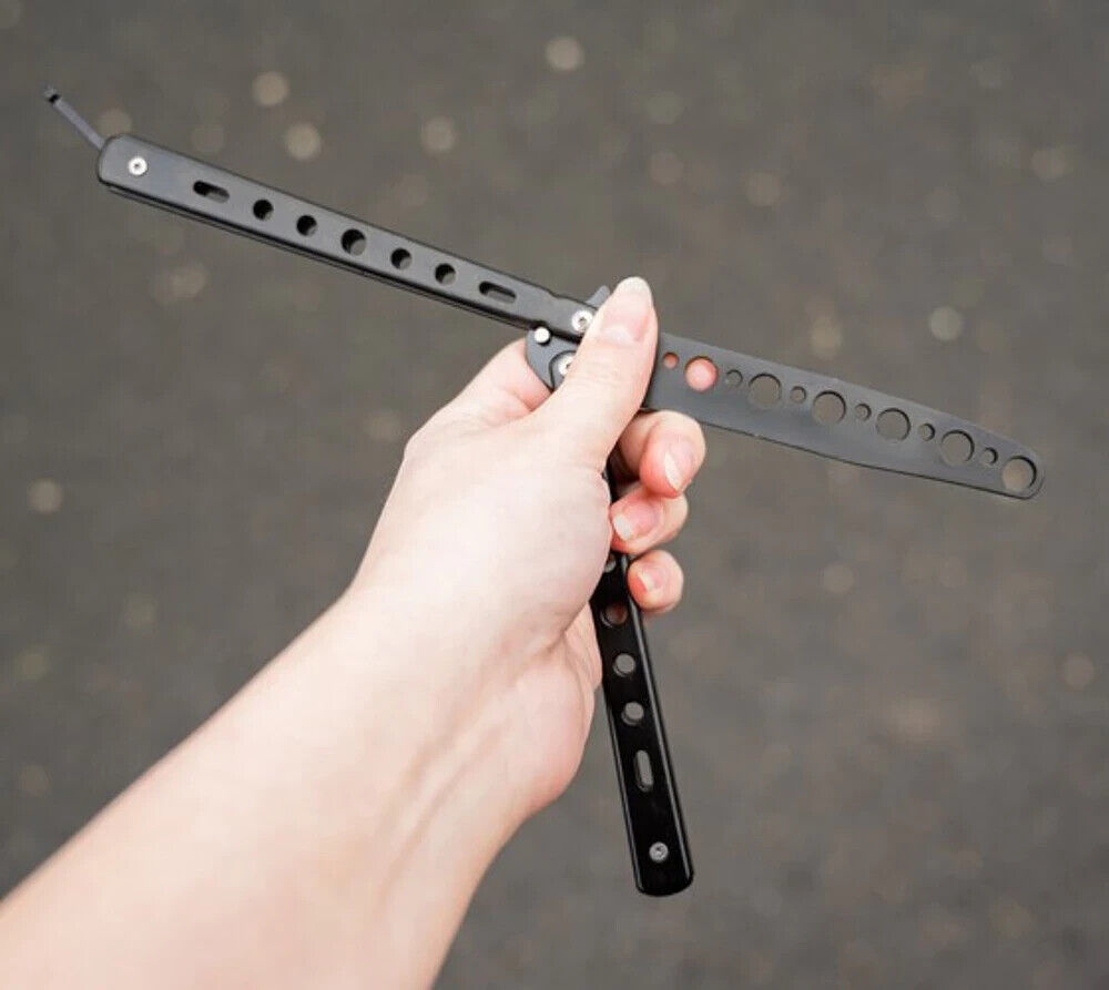 Balisong Butterfly Trainer – stumpfes Übungsmesser für Tricktraining Schwarz