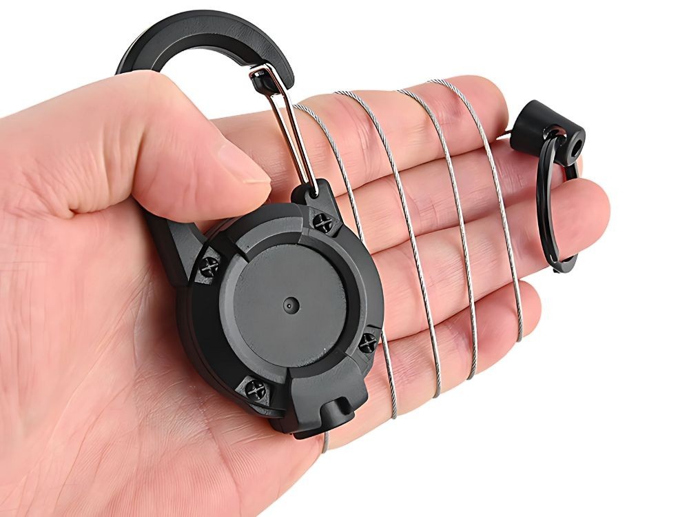 Schlüsselaufroller mit Stahlseil Karabiner Schlüsselhalter Ausweis Retraktor