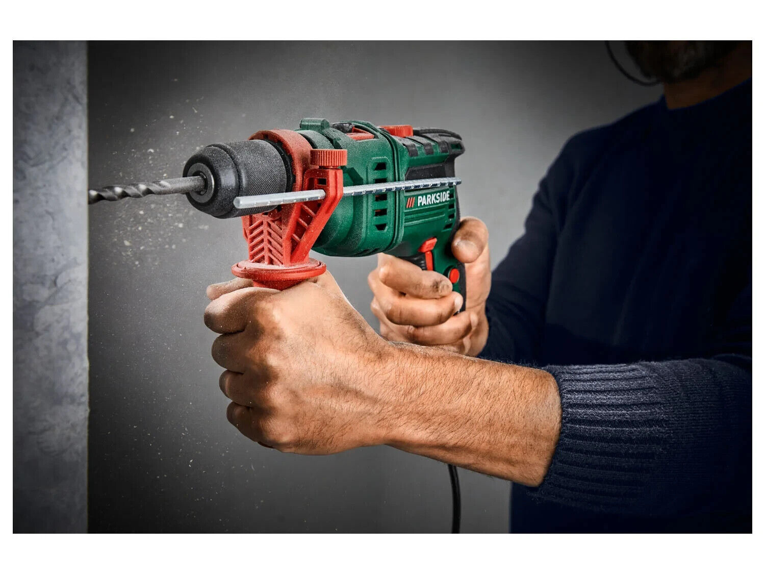 Parkside impact drill with keyless chuck 750 Watt drill + case 
