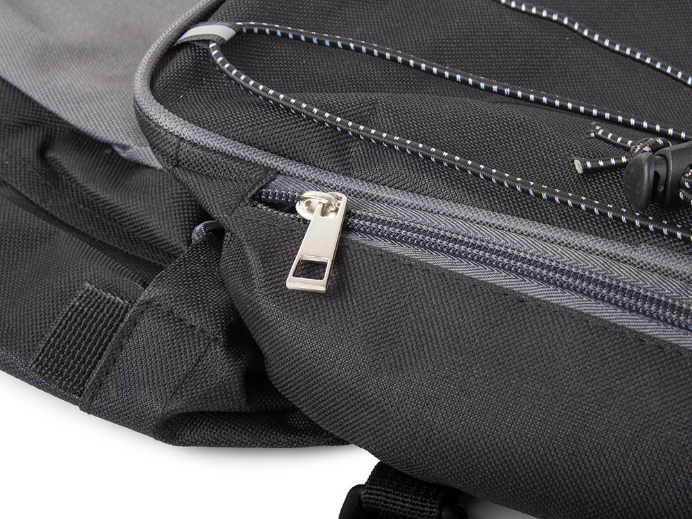 Fahrradtasche Gepäckträger 45L mit Regenschutz – Große Fahrradtasche mit 3 Fächern, Seitentaschen und Reflektoren für Touren & Alltag
