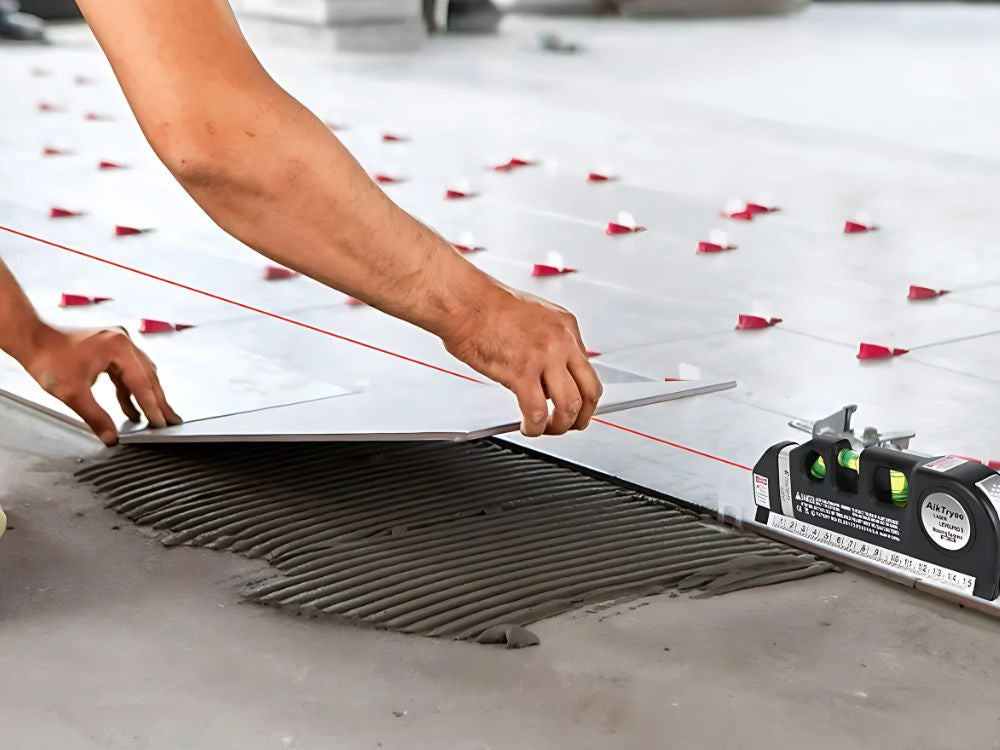 Laser Wasserwaage 3in1 mit 2,5m Maßband und USB-Aufladung – Präzises Nivelliergerät