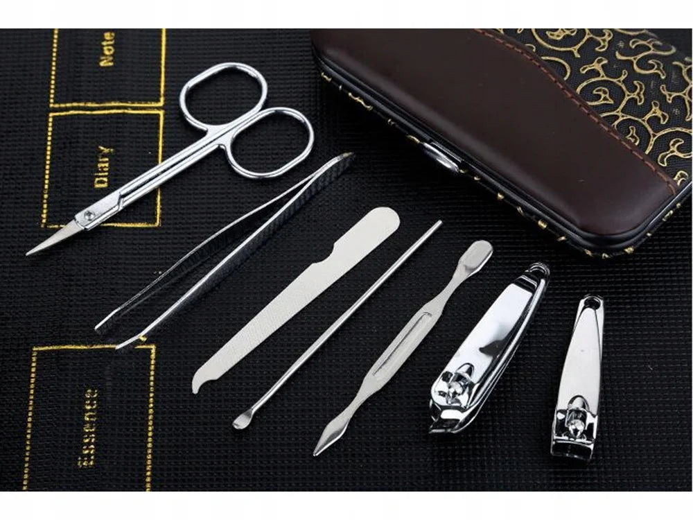 Maniküre & Pediküre Set 7-teilig – Nagelpflege Set mit Nagelknipsern im Etui für Zuhause und Reisen