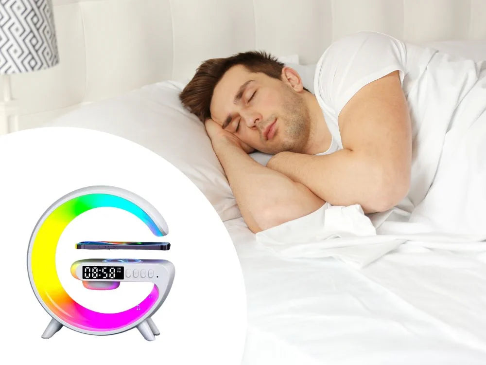RGB LED Gaming Lampe mit Wecker, Lautsprecher, induktiver Ladefläche und Radio – USB