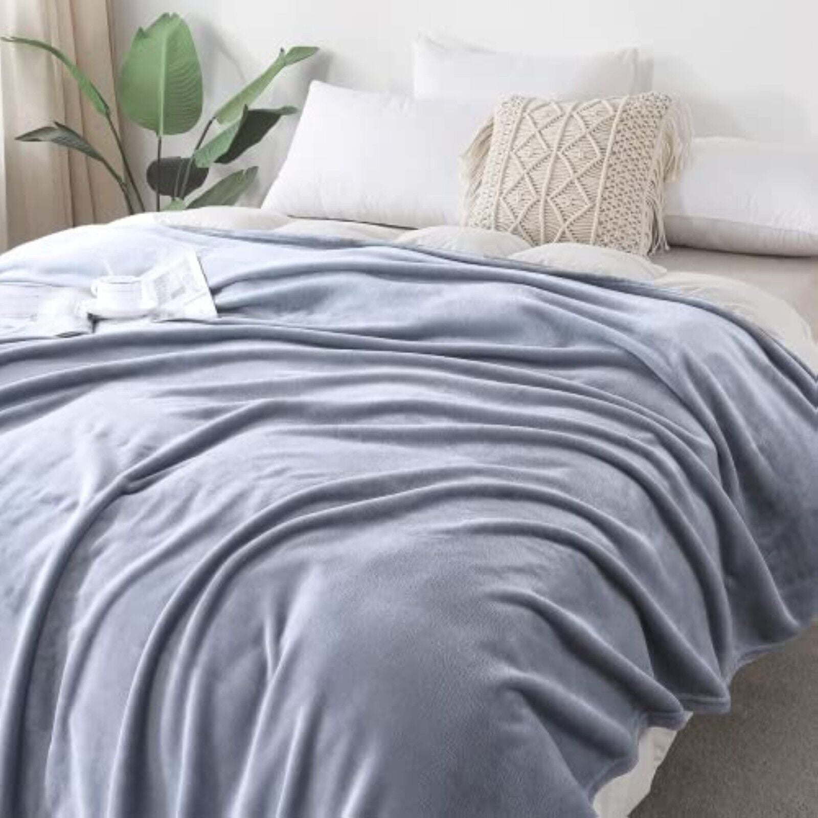 Kuscheldecke Flauschige Wohndecke Fleecedecke Sofadecke Bettüberwurf 150x200cm