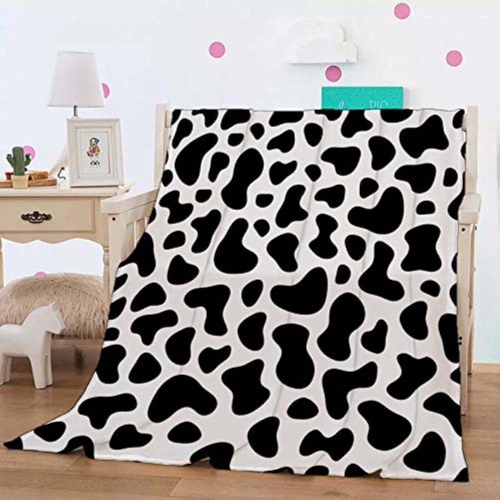 150X200 CM Flauschige Kuscheldecke aus Flanell – Weiche Fleece Wohndecke & Bettüberwurf für Sofa & Schlafzimmer, 100% Mikrofaser, pflegeleicht