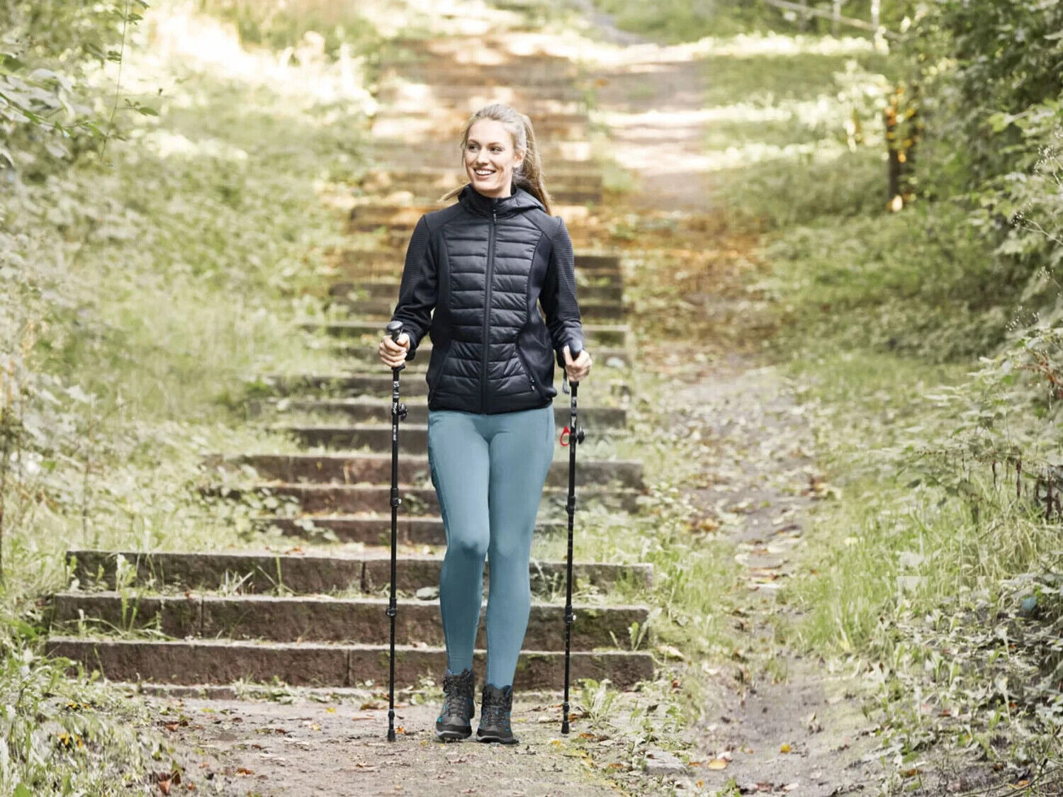 2x Nordic Walking Stöcke Teleskop 64-135 cm – Alu Antischock mit Korkgriff