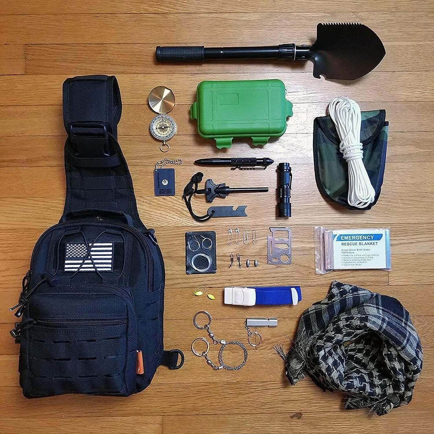 29-in-1 Survival Kit Outdoor Notfall Set mit Rucksack, Schaufel, Kompass & Feuerstarter – Taktisches Multitool für Camping & Abenteuer