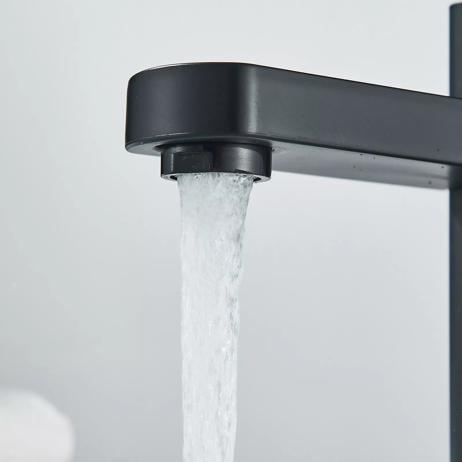 Wash basin faucet bathroom faucet wash basin single lever mixer tap-black-NEW